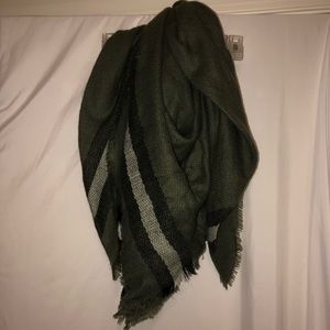 Green Scarf